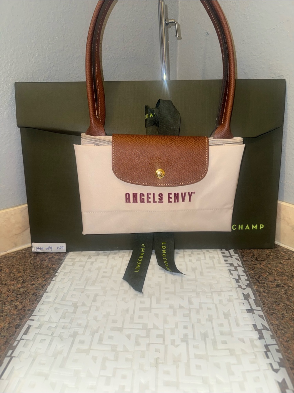 Longchamp Le Pliage Large NWT! Angels envy collaboration.
